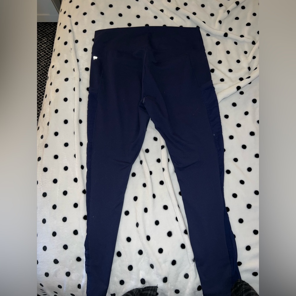 On-The-Go PowerHold® High-Waisted Legging
 XL blue